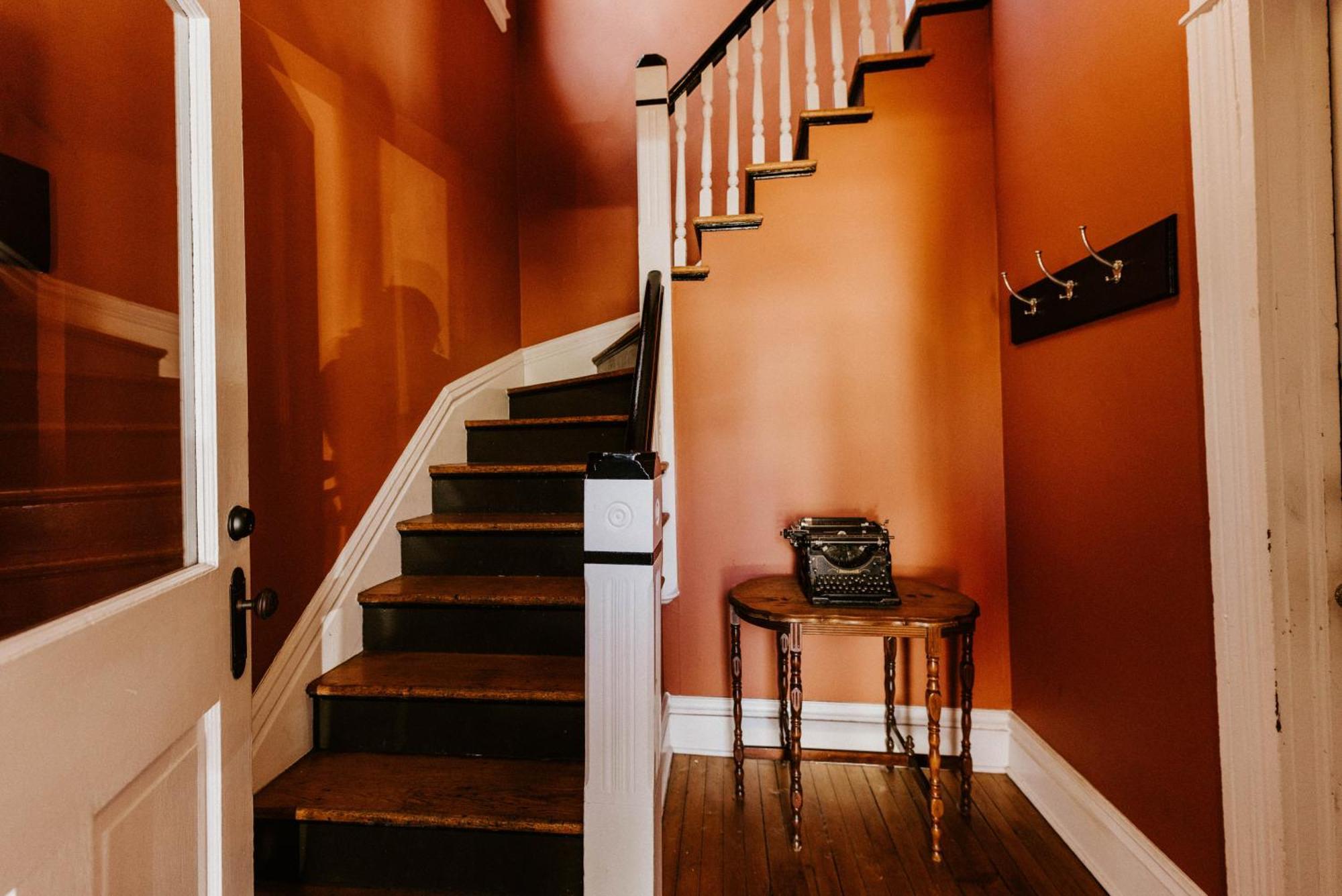 Apartament Retro Gem Box Victorian Steps From Irvine Park Saint Paul Zewnętrze zdjęcie